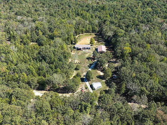 2nd image of 38 Allen Rd