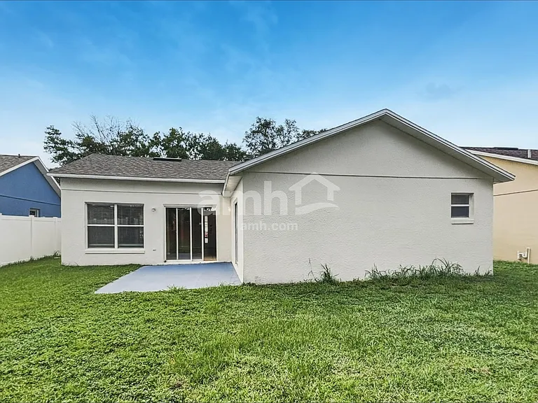 2423 Hybrid Dr — Photo 16