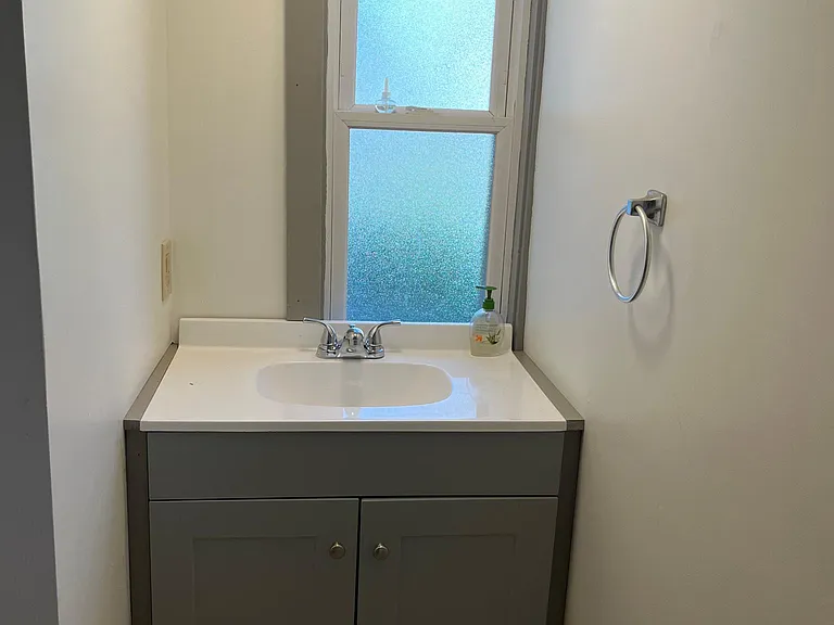 16 Cushing St #4 — Photo 16