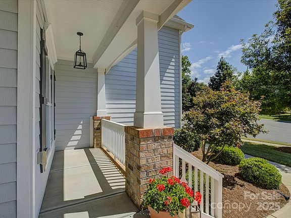 5th image of 14733 Murfield Ct