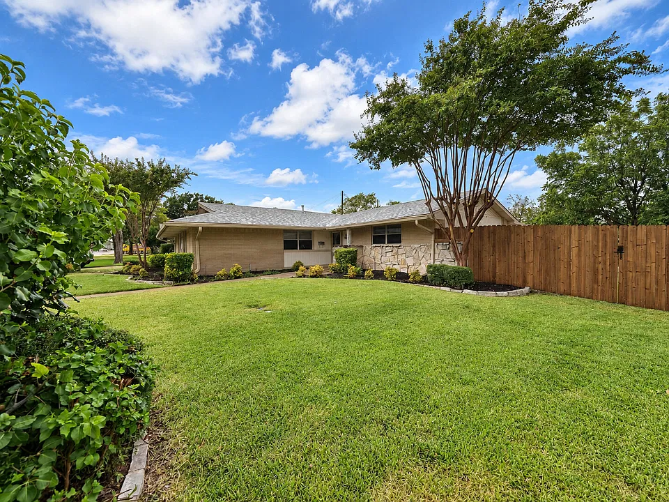1409 Sherrye Dr