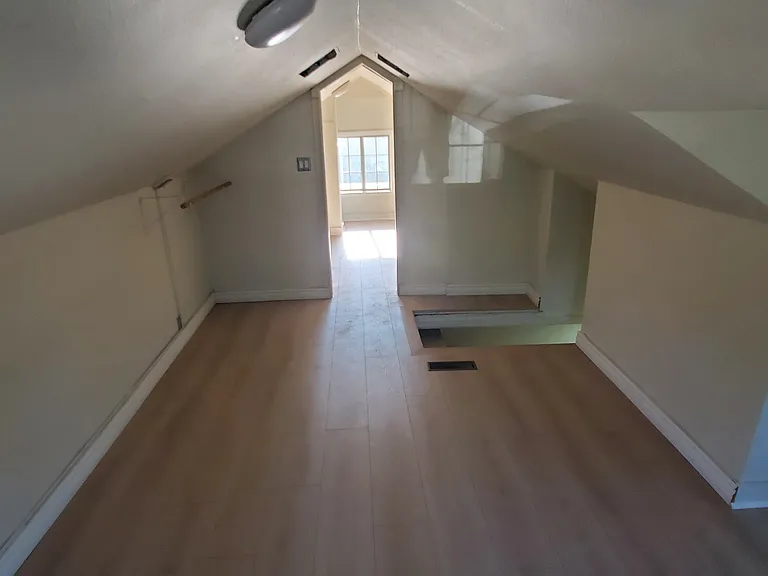 loft room #2