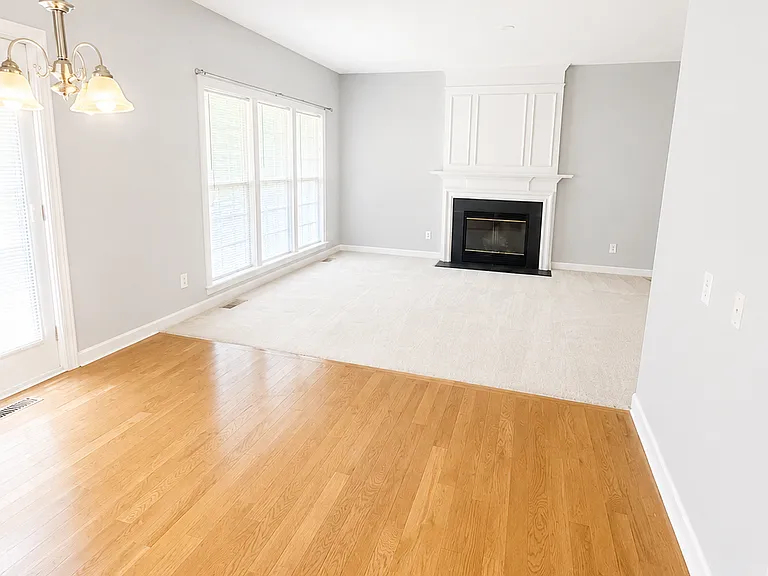 203 Sesqui Trl — Photo 3