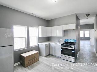 2457 W 47th Pl #2F, Chicago, IL 60632