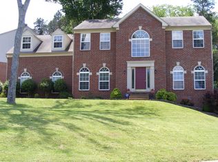 828 Chandler Grove Dr, Hermitage, TN 37076
