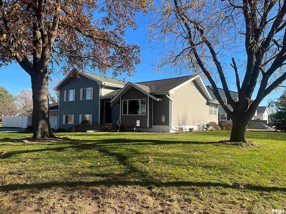 1506 Rosehill Ave, Camanche, IA 52730 Zillow