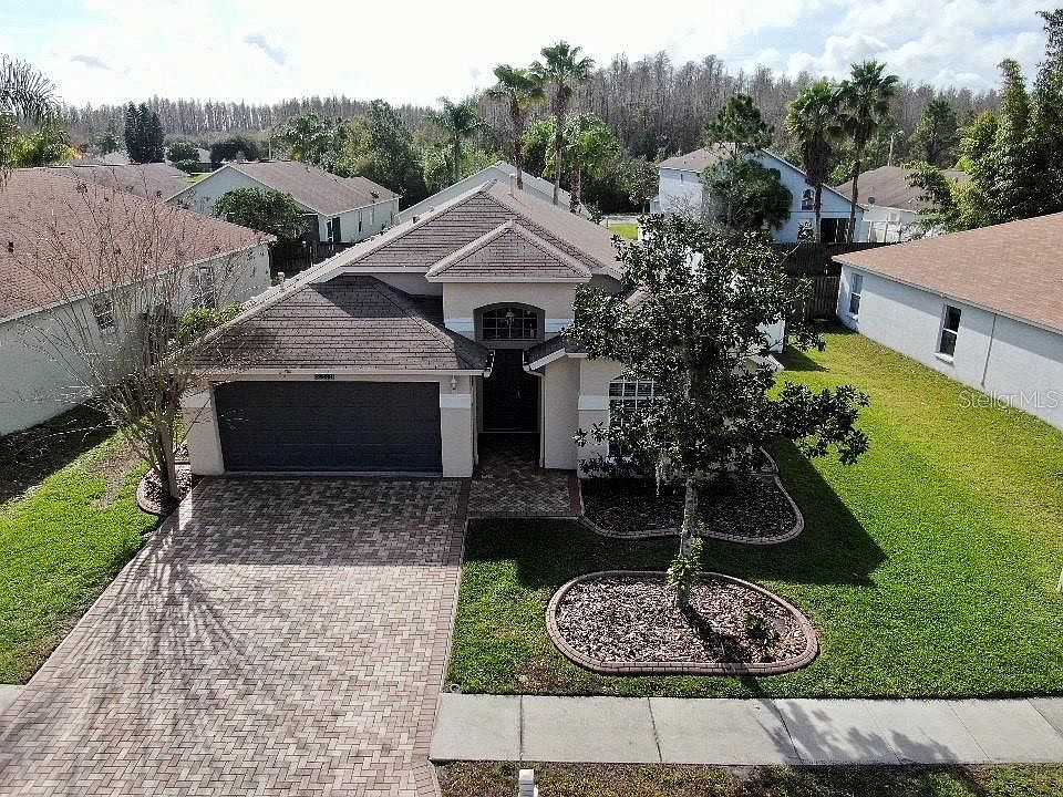 1st image of 30538 Tremont Dr