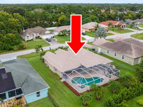 6482 NW Regal Circle, Port St Lucie, FL 34983