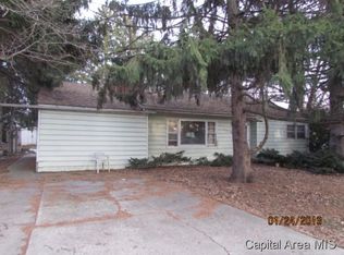 1040 N Dirksen Pkwy, Springfield, IL 62702