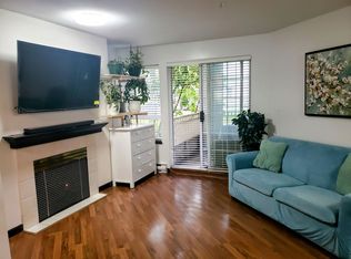 15268 105th Ave #105, Surrey, BC V3R0W8