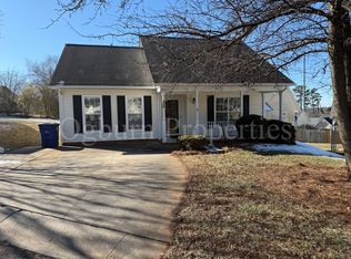 355 Cedar Ridge Cir, Winston Salem, NC 27127