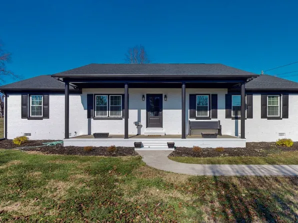 822 Sioux Trl, McMinnville, TN 37110