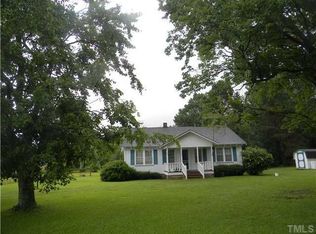 465 King Rd, Clinton, NC 28328