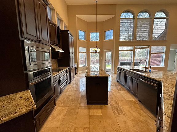4th image of 3613 Lavorton Pl