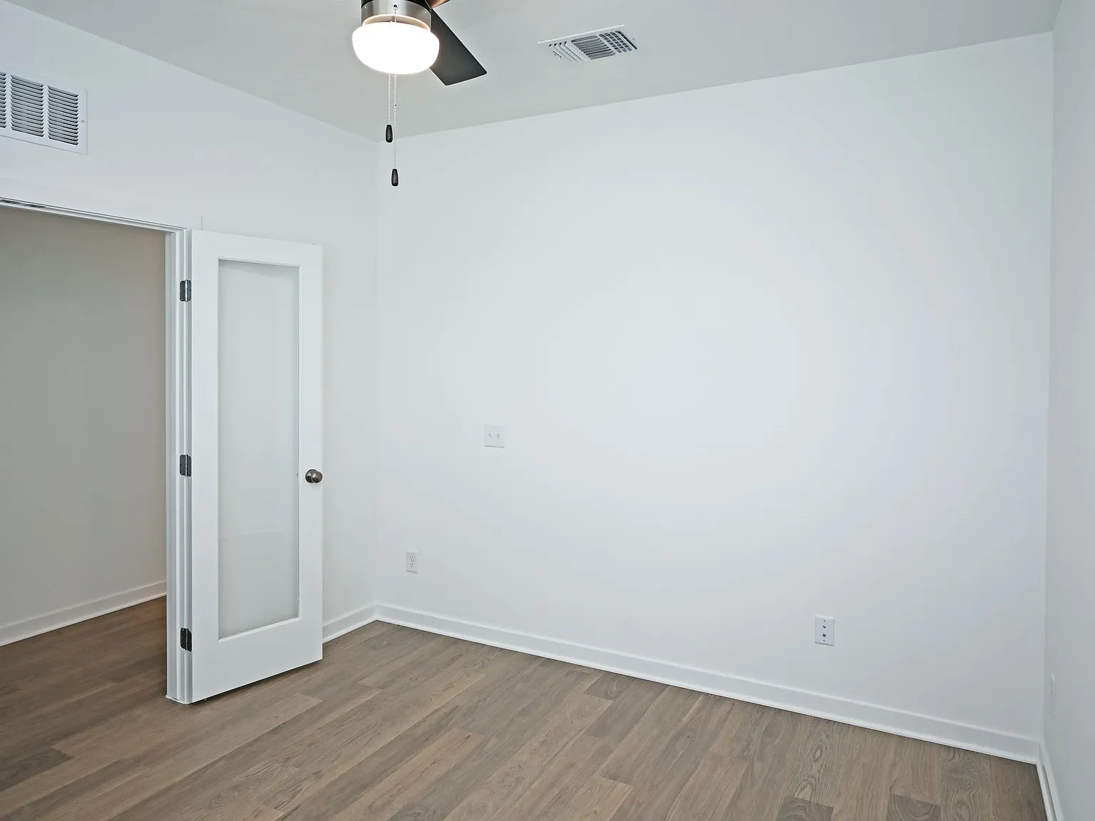 261 Elk Avenue - 1 — Photo 4
