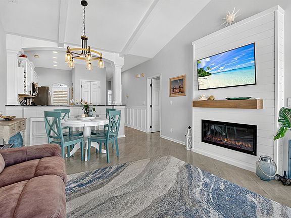 4th image of 4609 Lightkeepers Way #11i