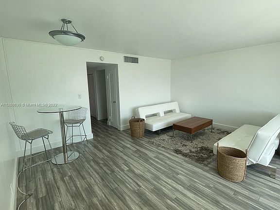 2nd image of 1000 West Ave APT 1231