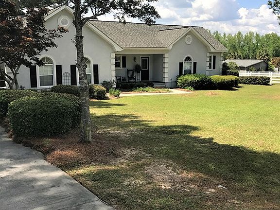 2nd image of 82 Plum Dr