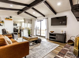 15005 S 200th Cir, Gretna, NE 68028