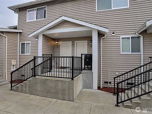 4th image of 4407 Hoyt Avenue #ABCD