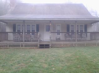 58 Leno Rd, Holland, MA 01521