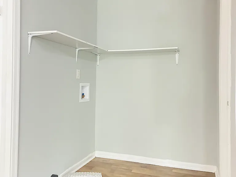 409 Orange St — Photo 17