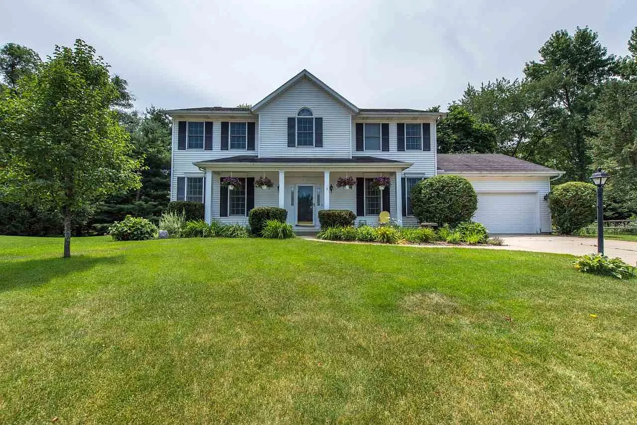 15584 Cedar Cove Ct photo 1