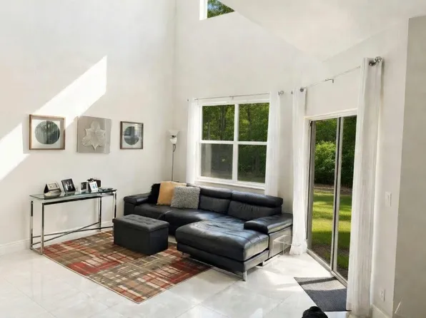 20971 Via Azalea APT 2, Boca Raton, FL 33428