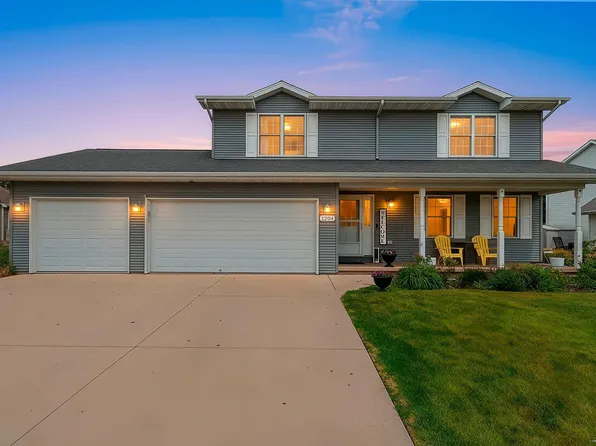 1204 Fairfax St, Oshkosh, WI 54904