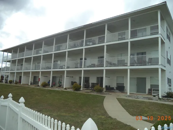 5799 Bay Village Dr APT 1002, Athens, AL 35611
