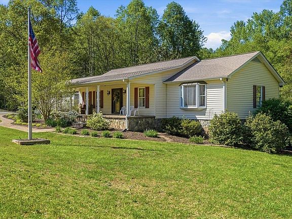 2nd image of 310 Holly Springs Rd