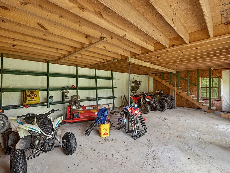 197 Andy Bear Holw — Photo 58