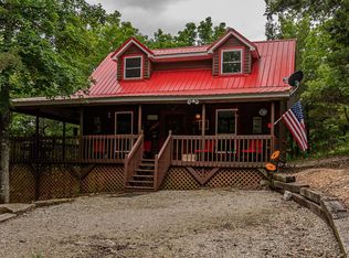 200 River Rock Rd, Reeds Spring, MO 65737