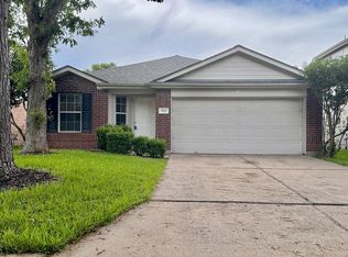 17327 Shadow Ledge Dr, Houston, TX 77095