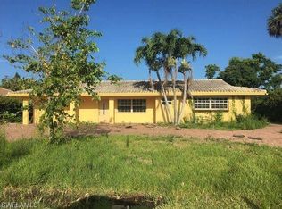 151 Burning Tree Dr, Naples, FL 34105