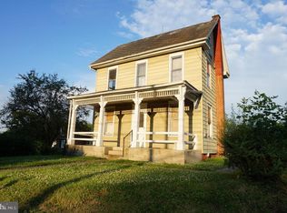 829 Rohrerstown Rd, Lancaster, PA 17601