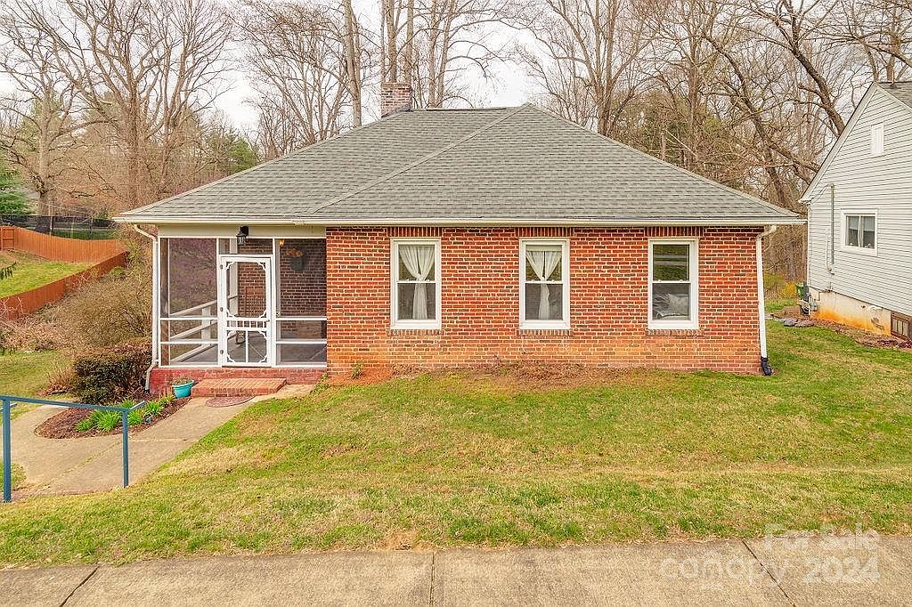 5 Enka Oak St, Candler, NC 28715 Zillow