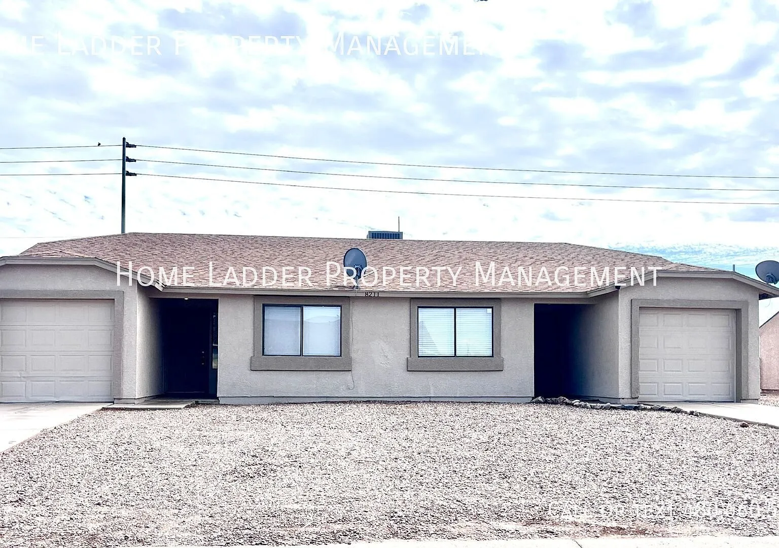 250 off of move in expenses** Great 3 Bedroom 2 Bath with a Garage in Arizona City! — Photo 2