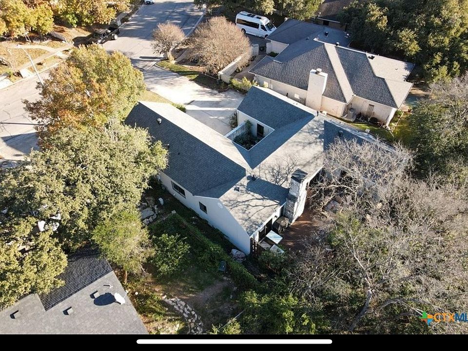 1st image of 737 Summerwood Dr