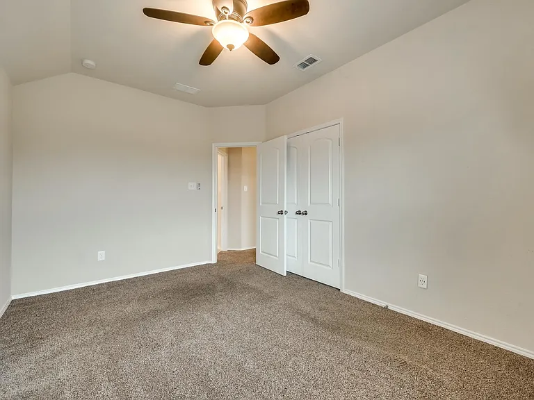 4721 Lazy Oaks St — Photo 17