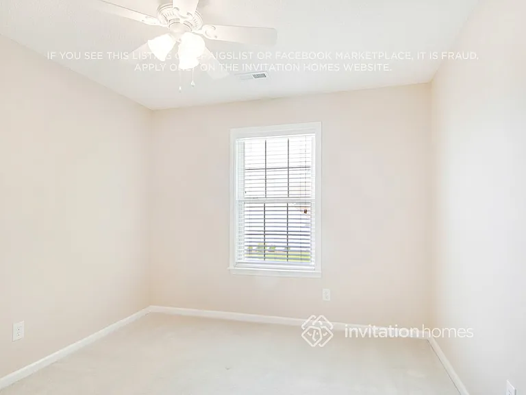 318 Winward Pointe Dr — Photo 19