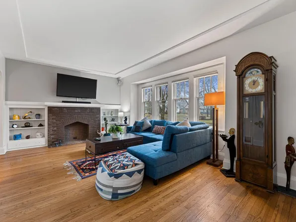 1516 East Olive STREET, Shorewood, WI 53211