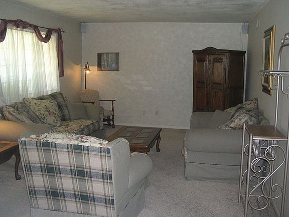 2nd image of 13040 Cranston Ave