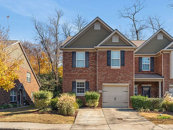3rd image of 1342 Crown Point Pl