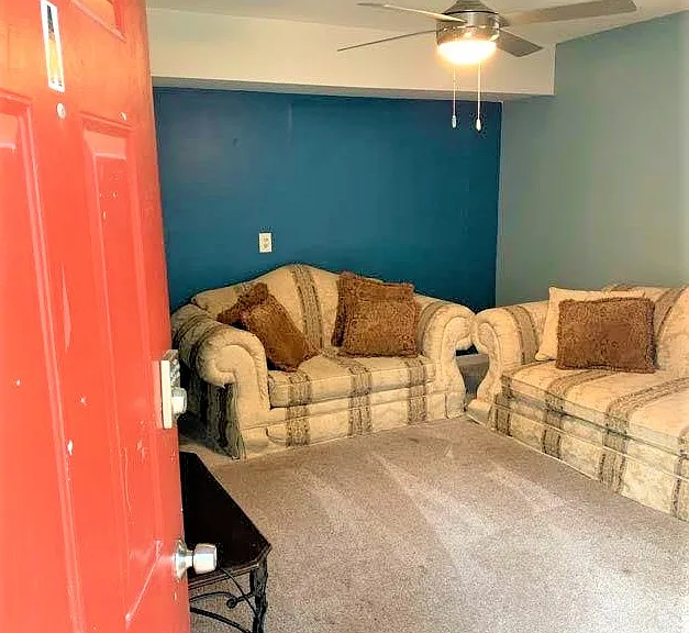 1027 Curran St NW #1 — Photo 3