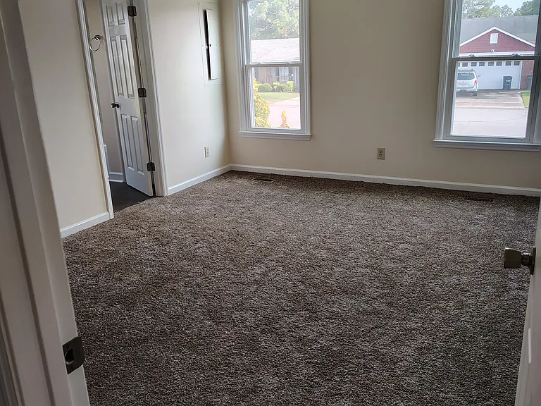 1329 Alexwood Dr — Photo 11