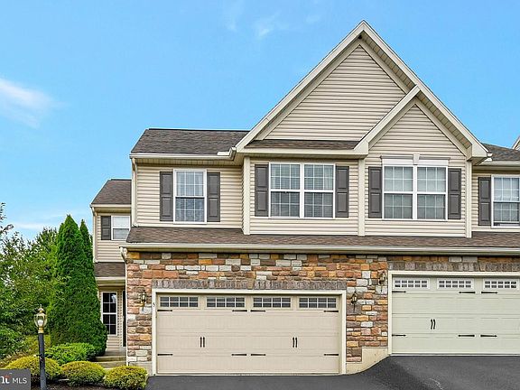 4th image of 5 E Abby Ln