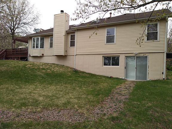 3rd image of 104 Riverwood Estates Blvd