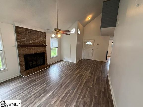 4th image of 118 Sunrise Rd