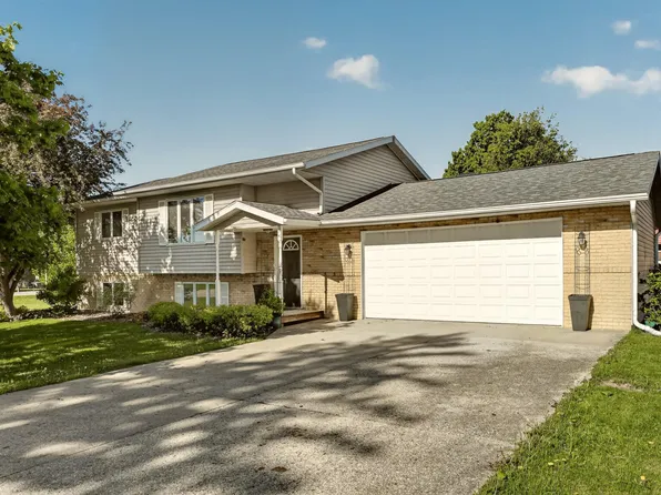 94 Maple St, Fountain, MN 55935